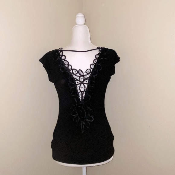 Tops - Women’s blouse